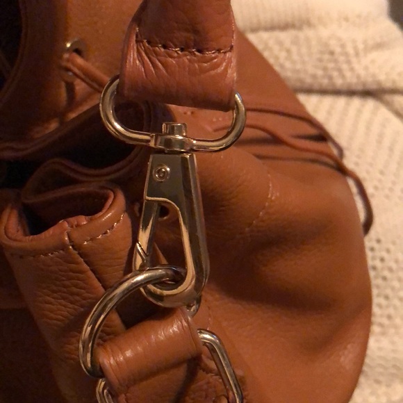 - ORA DELPHINE BUCKET PURSE - Picture 5 of 9